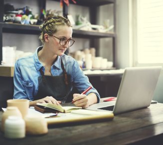 travailleur indépendant