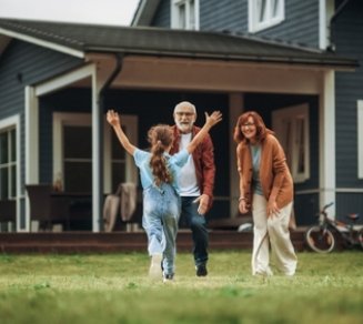 couple de retraité qui pense au tarif de sa mutuelle senior
