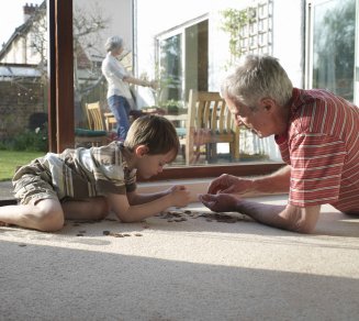 Retraité qui cherche des informations sur la déduction fiscale de sa mutuelle