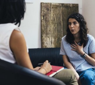femme chez son médecin traitant dans le cadre du parcours de soins coordonnés