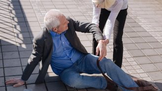 Quel bilan après une chute chez une personne âgée 