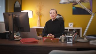 une directrice d’office de tourisme satisfaite de sa complémentaire santé 