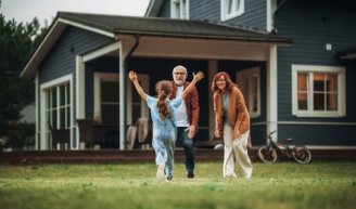 couple de retraité qui pense au tarif de sa mutuelle senior